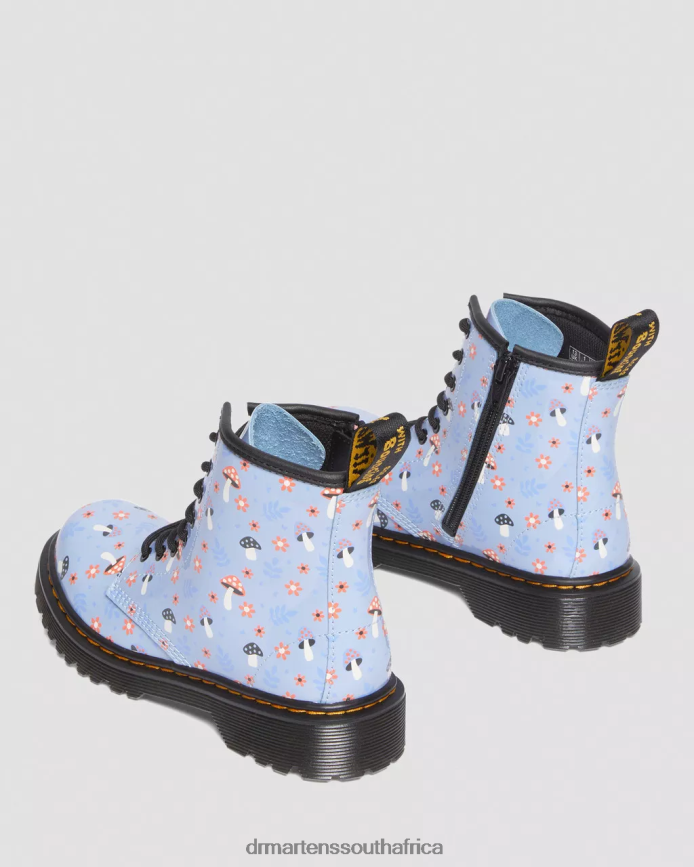 Junior 1460 Patent Woodland Lace Up Boots Dr. Martens Kids Footwear 2J208N456 Zen Blue Lucido & Patent Lamper