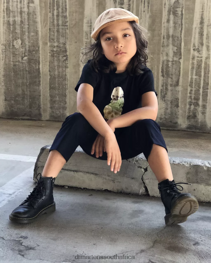 Junior 1460 Softy T Leather Lace Up Boots Dr. Martens Kids Footwear 2J208N424 Black Softy T