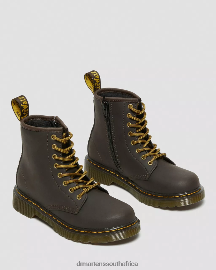 Junior 1460 Wildhorse Leather Lace Up Boots Dr. Martens Kids Footwear 2J208N440 Dark Brown Wildhorse Lamper