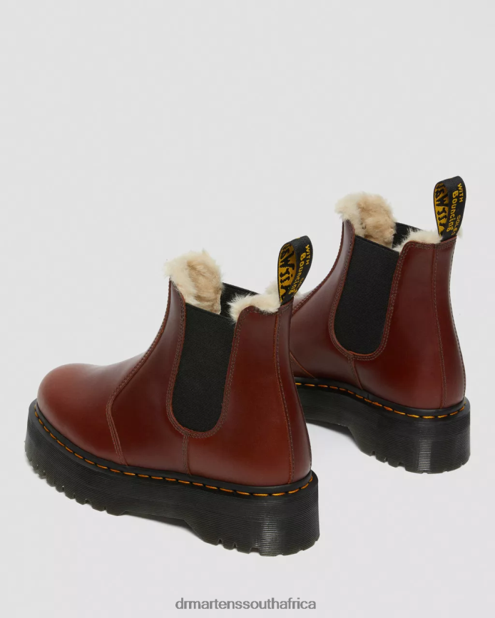 2976 Faux Fur Lined Platform Boots Dr. Martens Men Footwear 2J208N155 Brown Abruzzo Wp