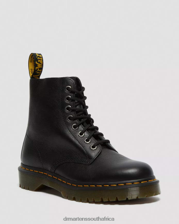 Doc martins men boots hot sale