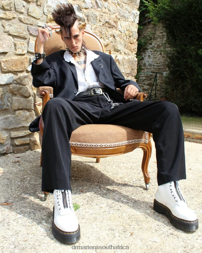 Sinclair Milled Nappa Leather Platform Boots Dr. Martens Unisex Footwear 2J208N211 White Milled Nappa