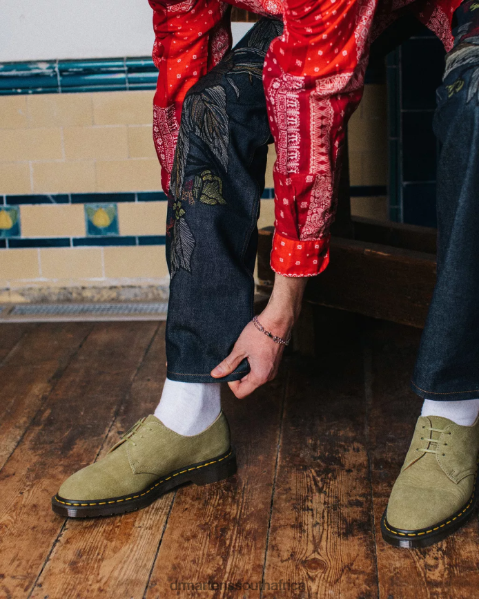 1461 Made in England Nubuck Leather Oxford Shoes Dr. Martens Unisex Footwear 2J208N321 Green