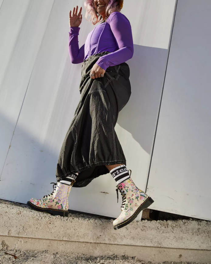 1460 Floral Mash Up Leather Lace Up Boots Dr. Martens Women Footwear 2J208N129 Parchment Beige Phantom Floral Shadow Backhand