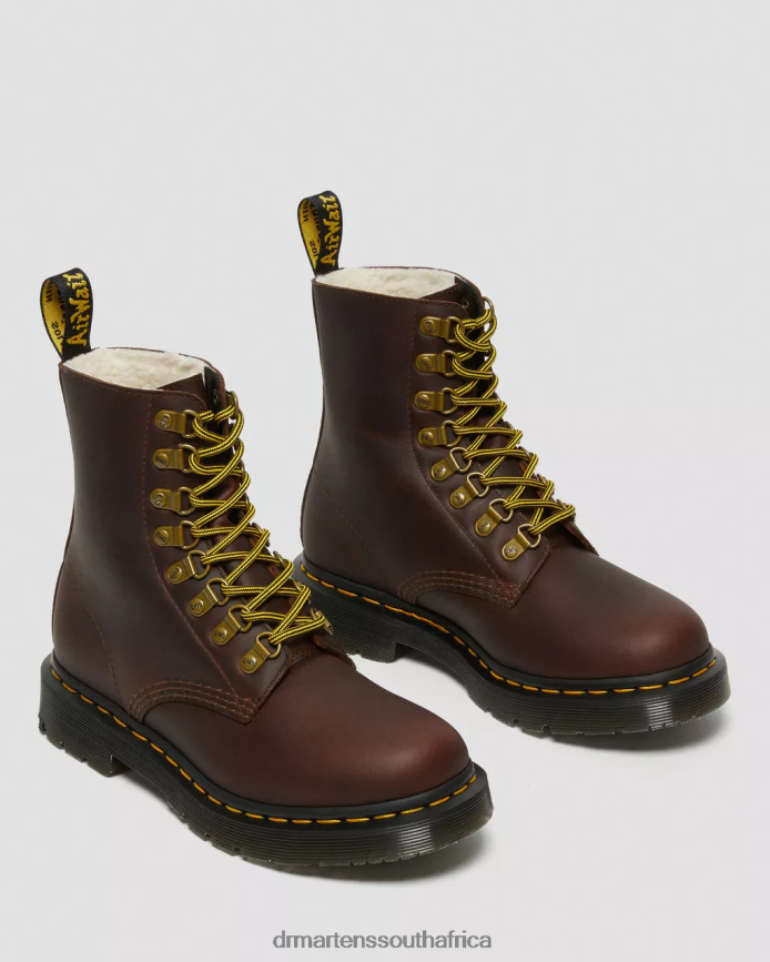 1460 Pascal DM's Wintergrip Leather Lace Up Boots Dr. Martens Women Footwear 2J208N171 Brown Snowplow