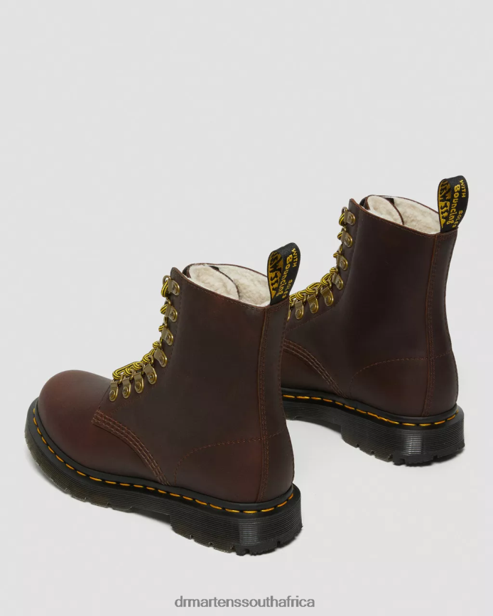 1460 Pascal DM's Wintergrip Leather Lace Up Boots Dr. Martens Women Footwear 2J208N171 Brown Snowplow