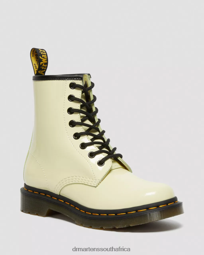 1460 Patent Leather Lace Up Boots Dr. Martens Women Footwear 2J208N154 Cream Lucido & Patent Lamper